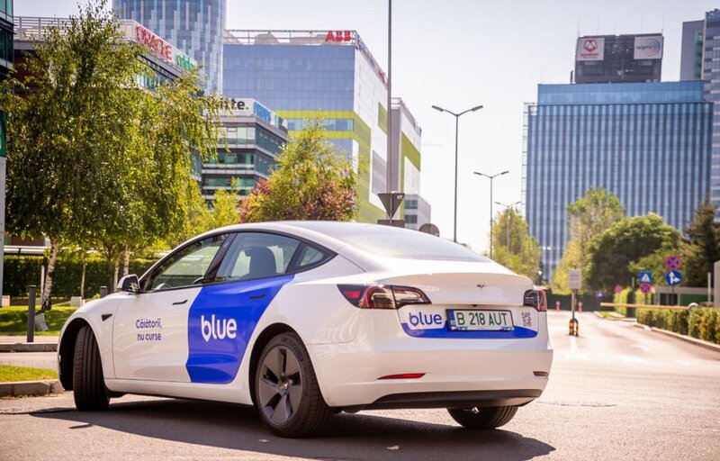 Soferi pentru Ridesharing in platforma Blue.