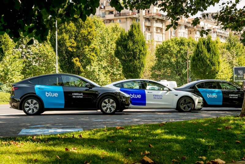 Soferi pentru Ridesharing in platforma Blue.